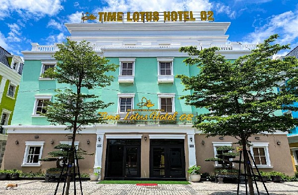 Khách sạn Time Lotus Hạ Long